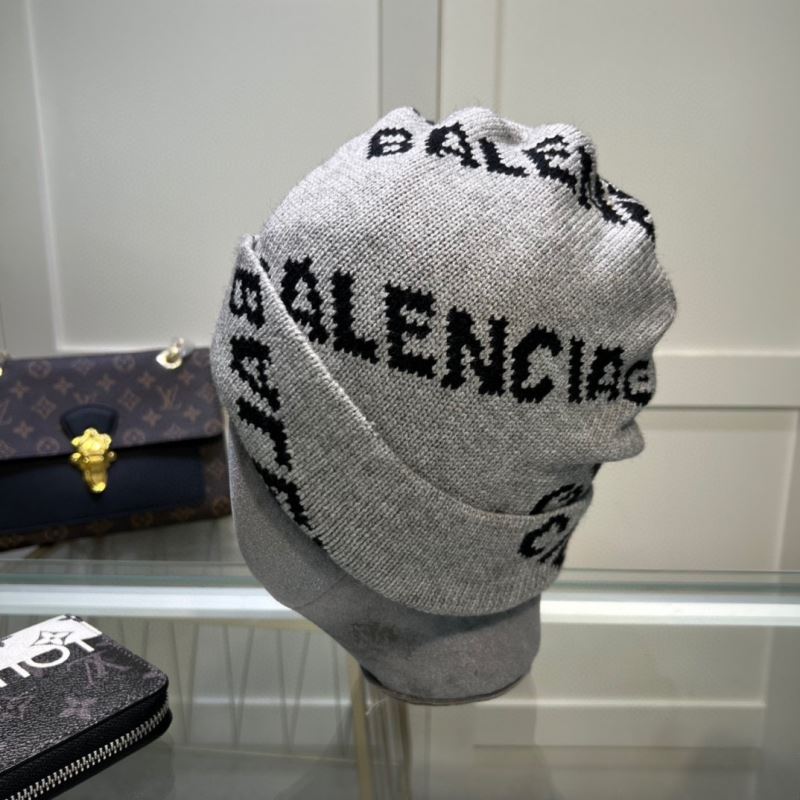 BALENCIAGA